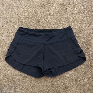Black lulu shorts